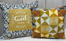 Lade das Bild in den Galerie-Viewer, Landhausstil Kissenhülle * Kissenbezug * Dekokissen „ Home Sweet Home „ Senfgelb/grau