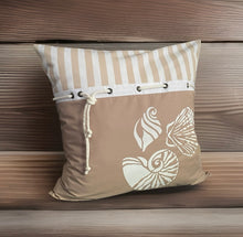 Carregar imagem no visualizador da galeria, Maritime Kissenhülle, Kissenbezug, Landhausstil Kissen, Dekokissen beige /weiß