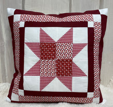 Load image into Gallery viewer, Patchwork cushion cover, country house style cushion cover, red/white 40x40cm.