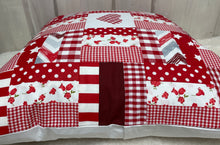 Load image into Gallery viewer, Patchwork cushion cover, country house style cushion cover, red/white 40x40cm.