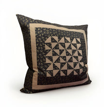 Carregar imagem no visualizador da galeria, Patchwork Kissenhülle, Landhausstil Kissenbezug, grau/beige 50x50cm