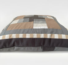 Lade das Bild in den Galerie-Viewer, Patchwork Kissenhülle, Landhausstil Kissenbezug, grau/beige 40x40cm