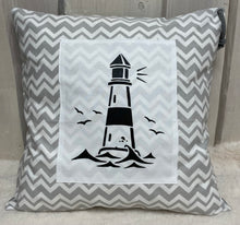 Lade das Bild in den Galerie-Viewer, Maritime Kissenhülle, Kissenbezug, Landhausstil Kissen * Leuchtturm* grau/weiß