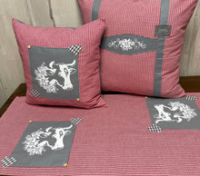 Lade das Bild in den Galerie-Viewer, Landhausstil Kissenhülle * Kissenbezug * Bauernstube Dekokissen * Kuh*