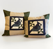 Lade das Bild in den Galerie-Viewer, Patchwork Kissenhülle, Landhausstil Kissenbezug,Vogel, beige/blau/grün/braun