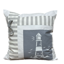 Lade das Bild in den Galerie-Viewer, Maritime Kissenhülle, Kissenbezug, Landhausstil Kissen * Leuchtturm * weiß/grau