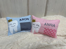 Carregar imagem no visualizador da galeria, Zahnfee Kissen / Personalisiertes Milchzahn Kissen, Zahnkissen, weiß 12x17cm.