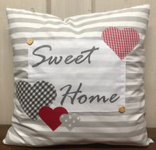 Lade das Bild in den Galerie-Viewer, Landhausstil Kissenhülle * Kissenbezug * Dekokissen * Sweet Home * grau/weiß mit roten Herzen