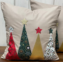 Lade das Bild in den Galerie-Viewer, 1x Weihnachtliche Landhausstil Kissenhülle * Kissenbezug * Dekokissen * beige weiß gestreift