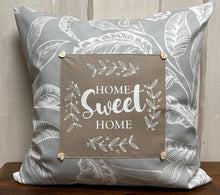 Lade das Bild in den Galerie-Viewer, 1x Landhausstil Kissenhülle * Kissenbezug * Dekokissen „ sweet home „ grau/weiß