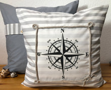 Загрузить изображение в средство просмотра галереи, Maritime Kissenhülle, Kissenbezug, Landhausstil Kissen * Kompass * grau/weiß