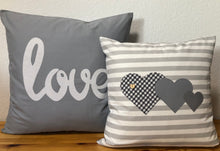 Загрузить изображение в средство просмотра галереи, Landhausstil Kissenhülle * Kissenbezug * Dekokissen * Herzen *