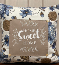 Lade das Bild in den Galerie-Viewer, Landhausstil Kissenhülle * Kissenbezug * Dekokissen „ Home Sweet Home „ beige/blau