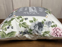 Lade das Bild in den Galerie-Viewer, Landhausstil Kissenhülle * Kissenbezug * Dekokissen „ Home Sweet Home „ naturweiß/grau/rosa/blau