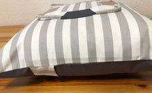 Lade das Bild in den Galerie-Viewer, Maritime Kissenhülle, Kissenbezug, Landhausstil Kissen * Rettungsring * grau/weiß/beige