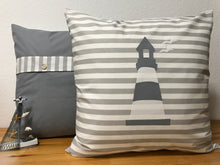 Lade das Bild in den Galerie-Viewer, Maritime Kissenhülle, Kissenbezug, Landhausstil Kissen * Leuchtturm * grau/weiß
