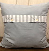 Lade das Bild in den Galerie-Viewer, Maritime Kissenhülle, Kissenbezug, Landhausstil Kissen * Kompass * grau/weiß