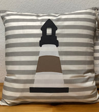 Lade das Bild in den Galerie-Viewer, Maritime Kissenhülle, Kissenbezug, Landhausstil Kissen * Leuchtturm * grau/weiß/beige