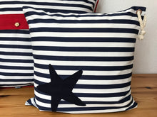 Lade das Bild in den Galerie-Viewer, Maritime Kissenhülle, Kissenbezug, Landhausstil Kissen, Dekokissen Seestern blau/weiß