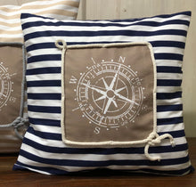 Lade das Bild in den Galerie-Viewer, Maritime Kissenhülle, Kissenbezug, Landhausstil Kissen * Kompass * blau/weiß/beige