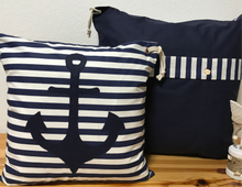 Lade das Bild in den Galerie-Viewer, Maritime Kissenhülle, Kissenbezug, Landhausstil Kissen, Anker blau/weiß
