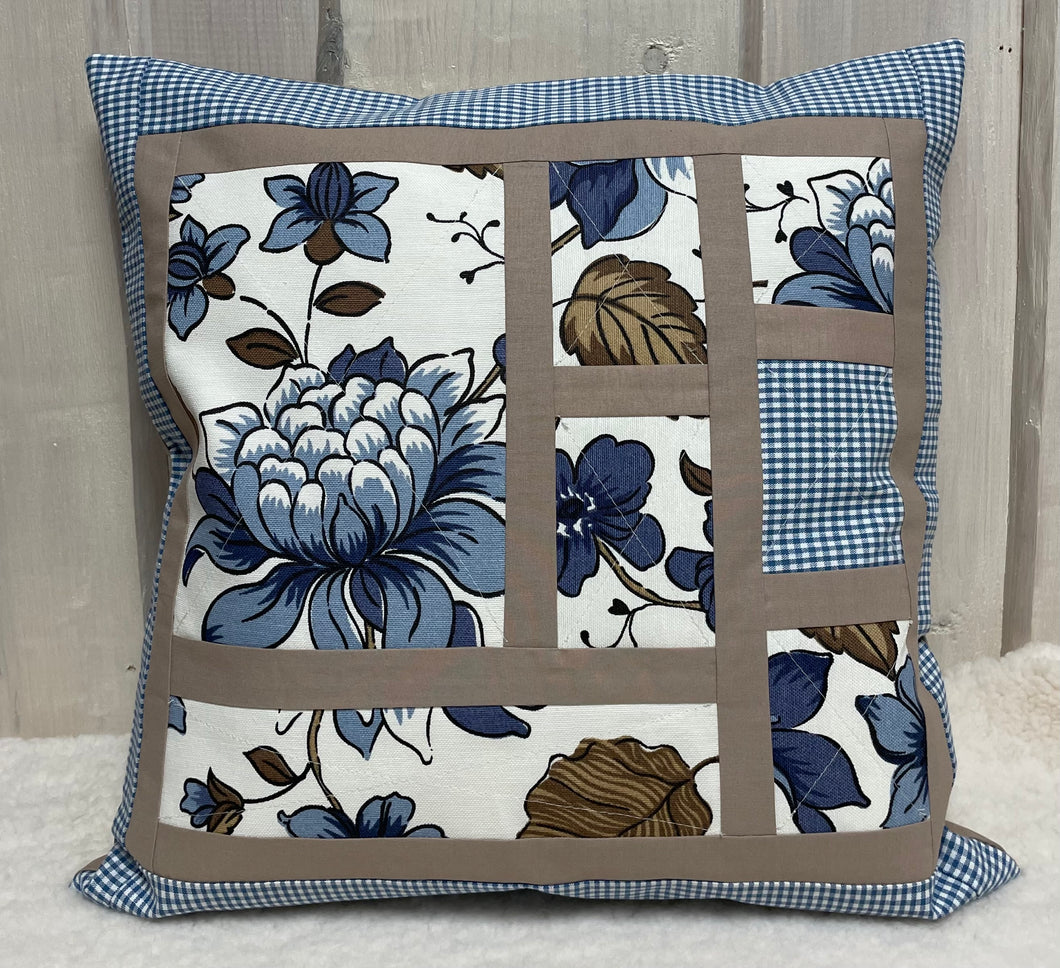 Patchwork Kissenhülle, Landhausstil Kissenbezug, blau / beige 40x40cm.