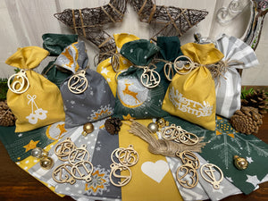 Adventskalender,Landhausstil Adventskalender zum Befüllen, 24 Säckchen zum Advent , Adventskalender Zahlen aus Holz, grün/Senfgelb