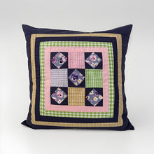 Charger l'image dans la galerie, Patchwork Kissenhülle, Landhausstil Kissenbezug, blau/bunt 40x40cm

