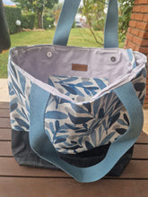 Load image into Gallery viewer, Große Handgefertigte Jeanstasche / Schultertasche Größe ca.42x38x14cm
