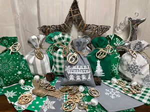 Adventskalender,Landhausstil Adventskalender zum Befüllen, 24 Säckchen zum Advent , Adventskalender Zahlen aus Holz, grün/grau