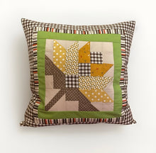 Carregar imagem no visualizador da galeria, Patchwork Kissenhülle, Landhausstil Kissenbezug 40x40cm
