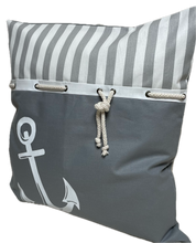 Lade das Bild in den Galerie-Viewer, Maritime Kissenhülle, Kissenbezug, Landhausstil Kissen, Dekokissen Anker grau/weiß
