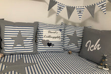 Load image into Gallery viewer, Maritime Patchwork Decke, Tagesdecke, Kinderdecke, Bettüberwurf 130cm x 200cm blau/grau
