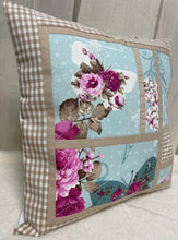 Carregar imagem no visualizador da galeria, Patchwork Kissenhülle, Landhausstil Kissenbezug, blau / beige 40x40cm.
