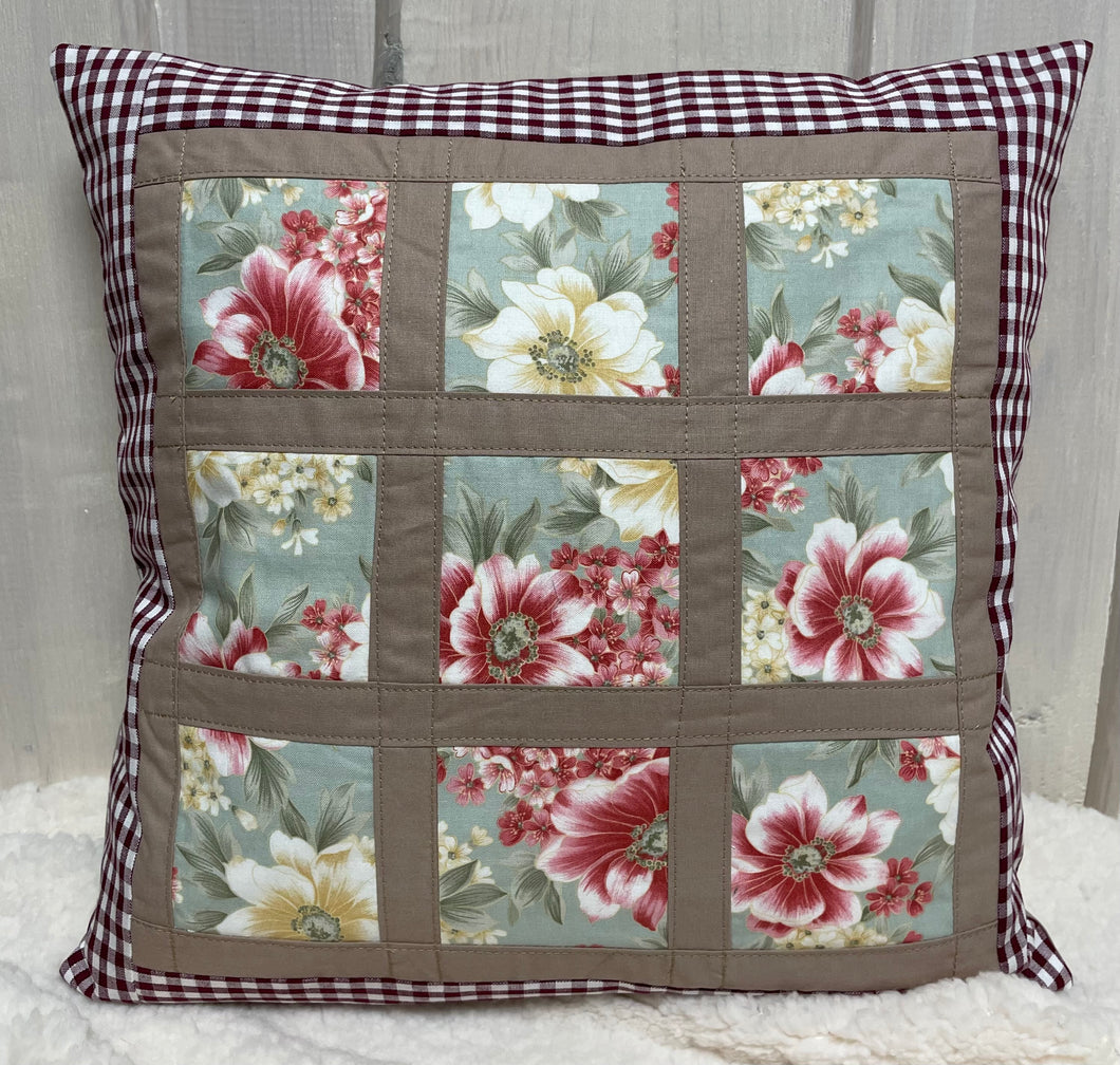 Patchwork Kissenhülle, Landhausstil Kissenbezug, beige/mint 40x40cm.