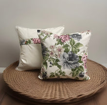 Load image into Gallery viewer, 1x country house style cushion cover * cushion cover * decorative cushion * flowers
