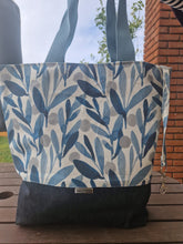 Load image into Gallery viewer, Große Handgefertigte Jeanstasche / Schultertasche Größe ca.42x38x14cm
