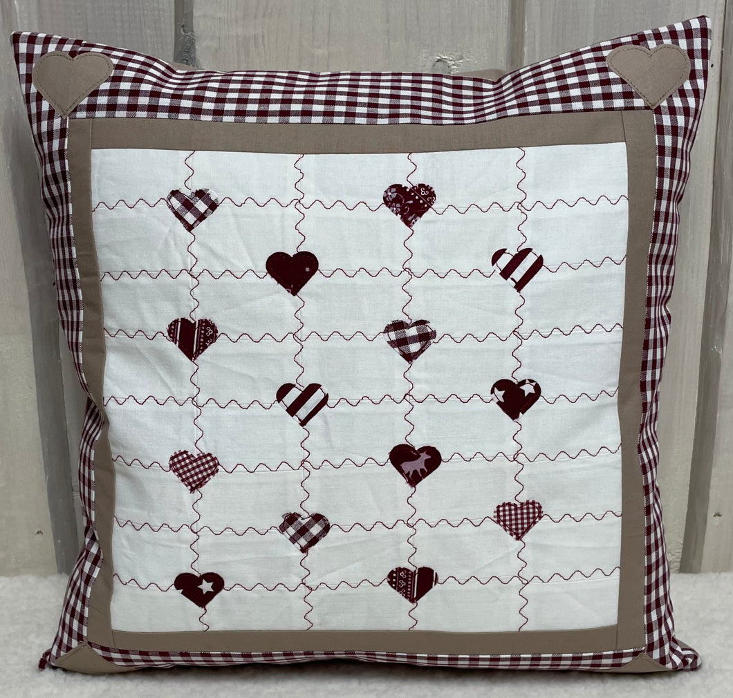 Patchwork Kissenhülle, Landhausstil Kissenbezug, dunkelrot /beige /weiß 40x40cm.