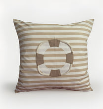 Lade das Bild in den Galerie-Viewer, 1 Maritime Kissenhülle, Kissenbezug, Landhausstil Kissenhüllen, Dekokissen *Rettungsring* beige/weiß gestreift
