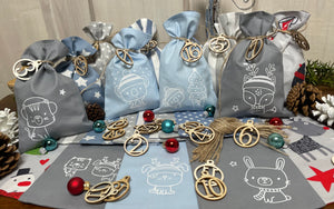 Adventskalender,Landhausstil Adventskalender zum Befüllen, 24 Säckchen zum Advent , Adventskalender Zahlen aus Holz, hellblau/grau