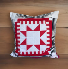 Carregar imagem no visualizador da galeria, Patchwork Kissenhülle, Landhausstil Kissenbezug, rot/weiß 40x40cm
