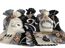 Lade das Bild in den Galerie-Viewer, Adventskalender,Landhausstil Adventskalender zum Befüllen, 24 Säckchen zum Advent, schwarz/grau/creme
