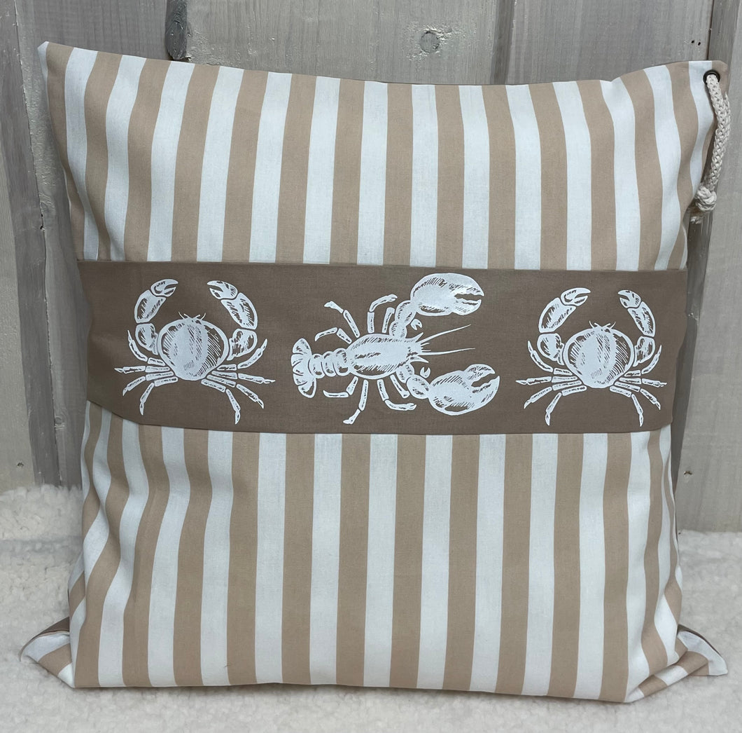 Maritime Kissenhülle, Kissenbezug, Landhausstil Kissen, Dekokissen * Krebse * beige/weiß