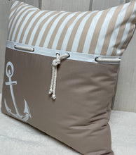 Lade das Bild in den Galerie-Viewer, Maritime Kissenhülle, Kissenbezug, Landhausstil Kissen, Dekokissen * Anker * beige/weiß
