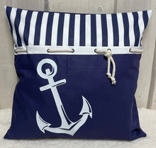 Lade das Bild in den Galerie-Viewer, Maritime Kissenhülle, Kissenbezug, Landhausstil Kissen, Dekokissen Anker blau/weiß
