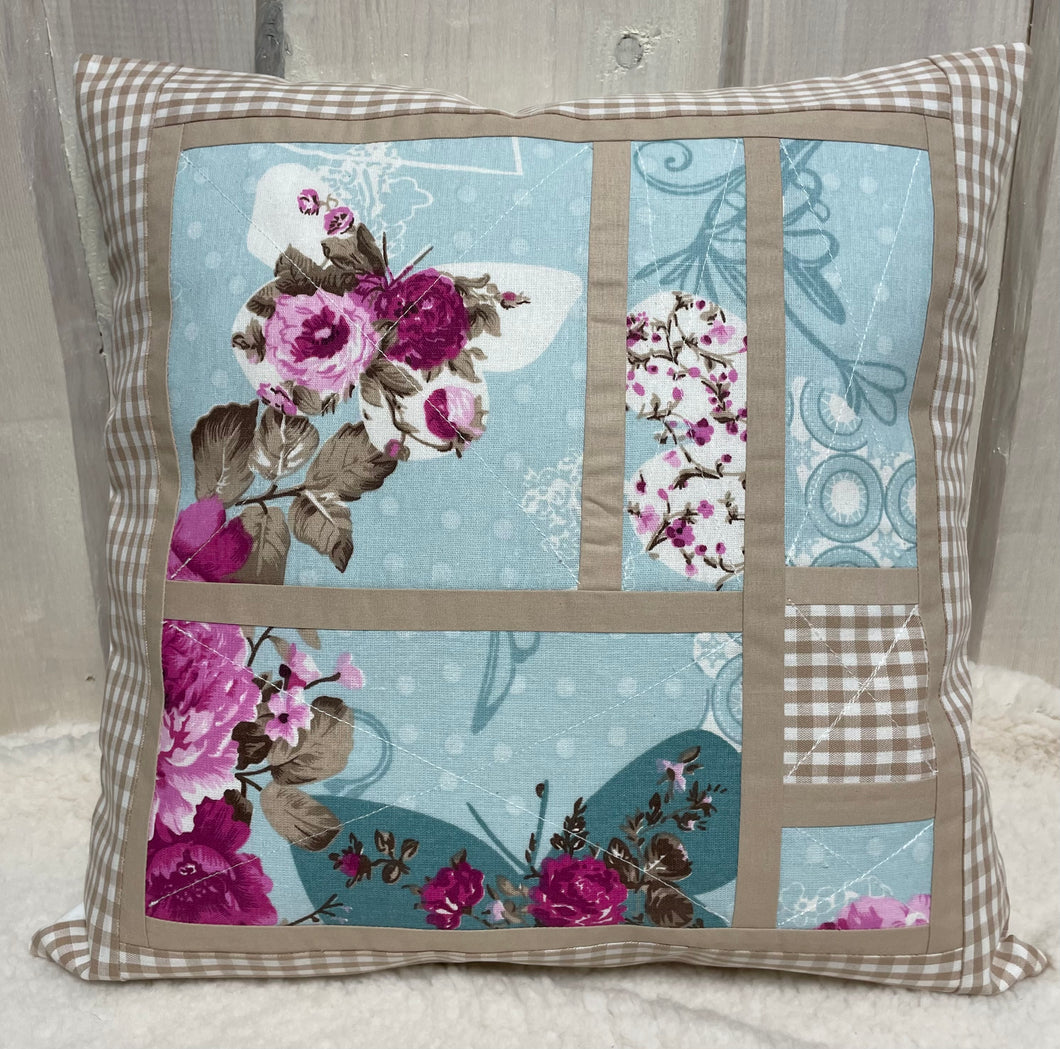 Patchwork Kissenhülle, Landhausstil Kissenbezug, blau / beige 40x40cm.