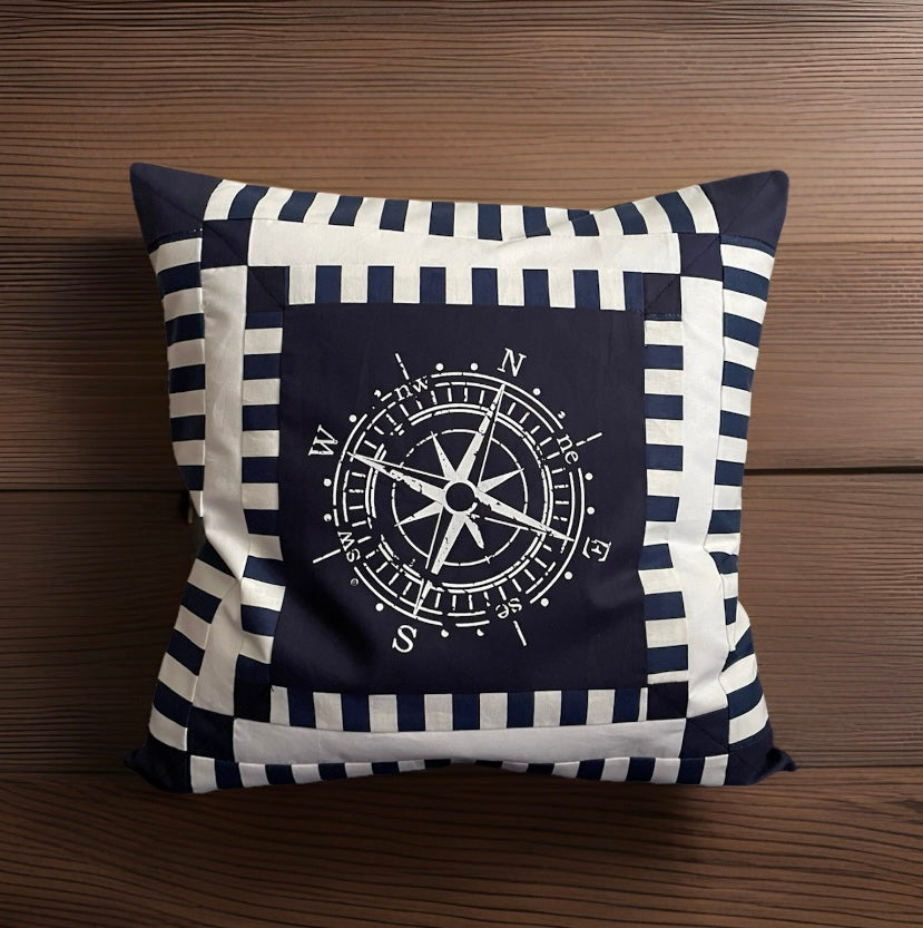 Maritime Kissenhülle, Patchwork Kissenbezug, Dekokissen * Kompass * blau/weiß