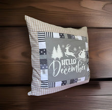 Carregar imagem no visualizador da galeria, Patchwork Kissenhülle, Landhausstil Kissenbezug, grau /beige/weiß 50x50cm
