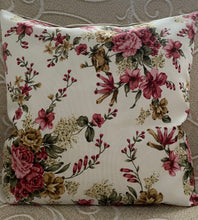 Lade das Bild in den Galerie-Viewer, Landhausstil Kissenhülle * Kissenbezug * Dekokissen * Blumen
