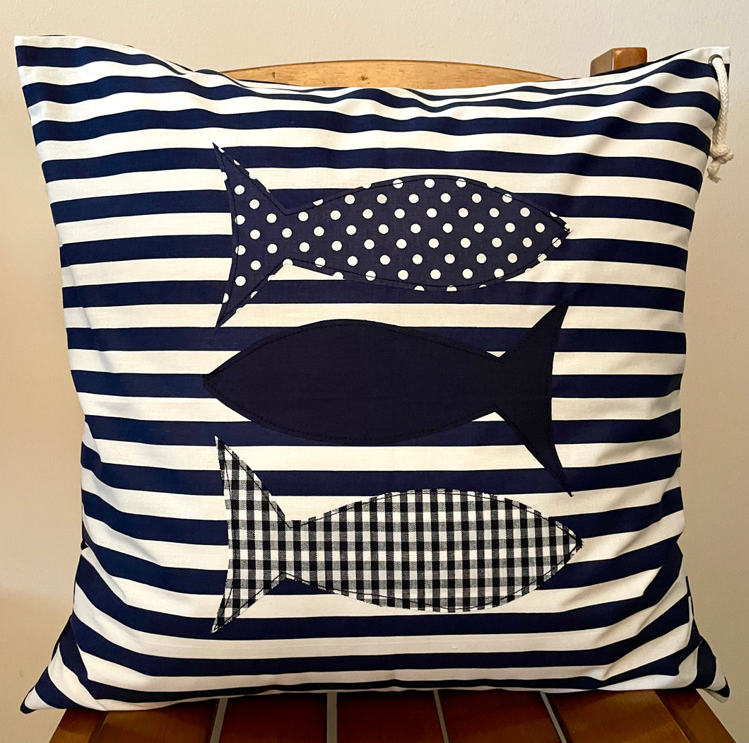 Maritime Kissenhülle, Landhausstil Kissenbezug, Dekokissen * Fische *blau/weiß